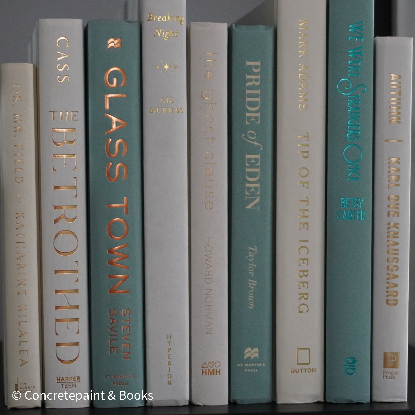 White & Misty Mint Book Display 9